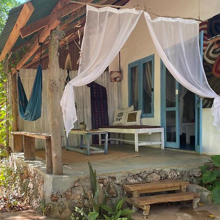Blu Oceano B&B, Italian Restaurant Nembrala Ngoại thất bức ảnh